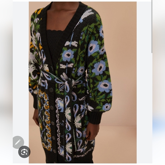 FARM Rio Multicolor Floral Cardigan - Picture 2 of 10